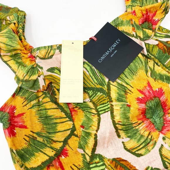 Cynthia Rowley | Tropical Linen Blend Smocked Crop Top - Picture 4 of 4